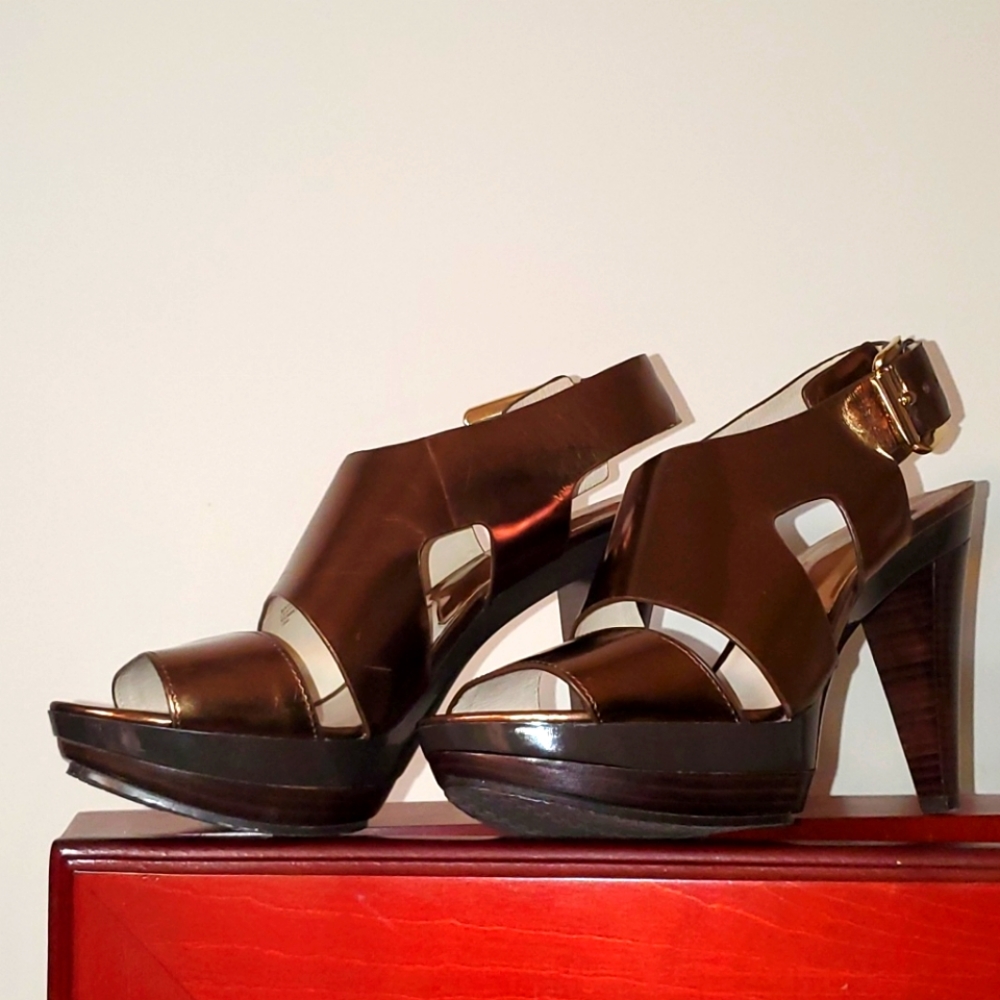 Michael Kors  Ladies  Sandals